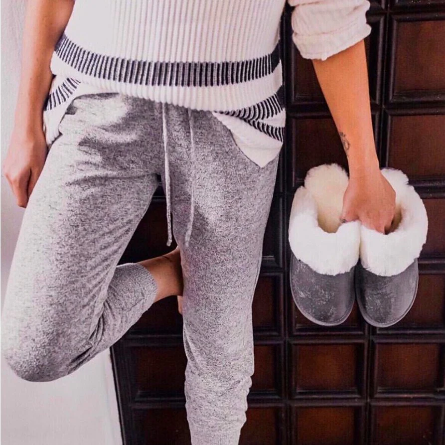 Women's Sheepskin Oil Scuff - Image 7